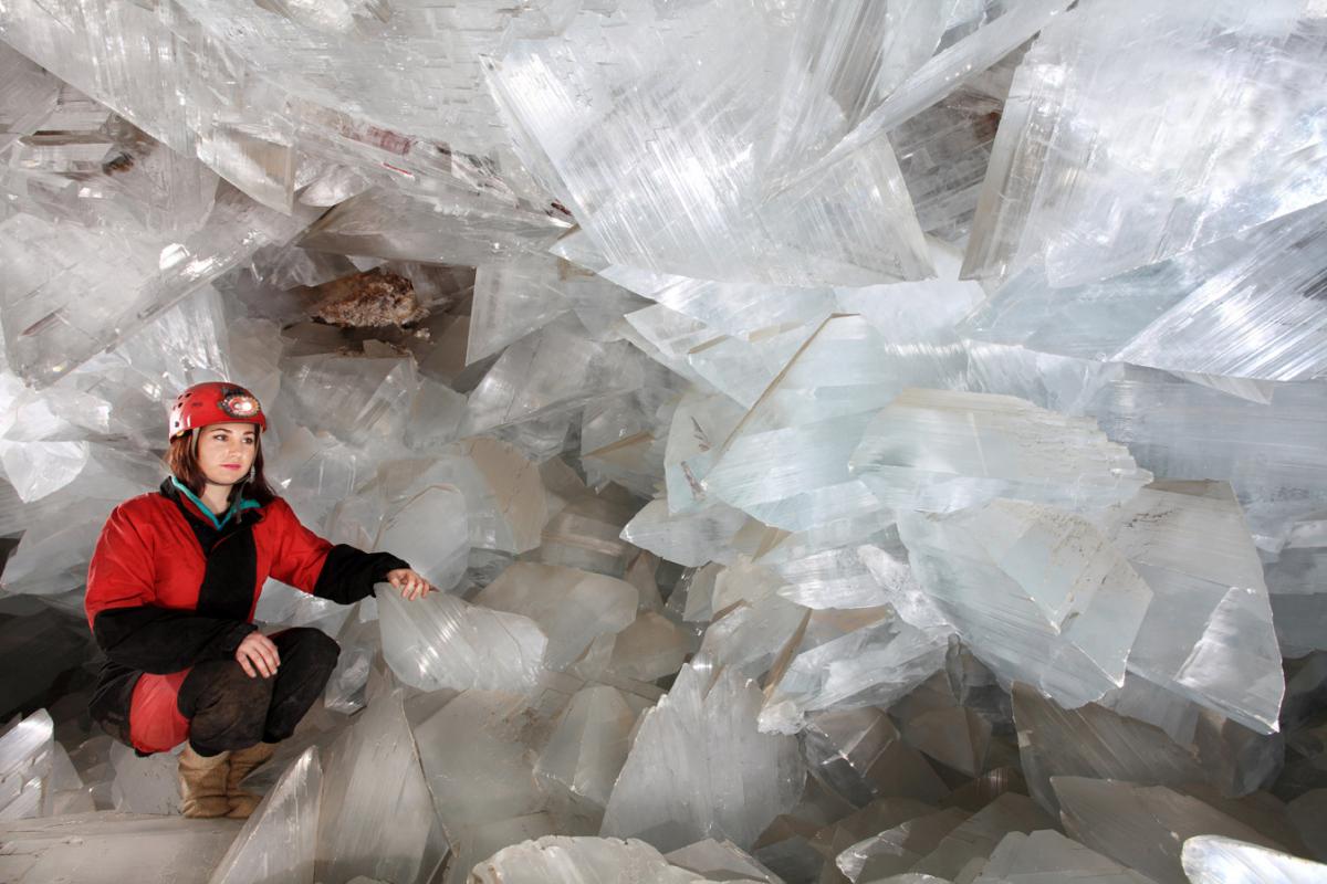 Огромный проявлять. Пещера кристаллов (Cueva de los cristales), Мексика. Пещера кристаллов гигантов в Мексике. Пещера Куэва де Лос Кристалес. Пещера Найка в штате чихуахуа, Мексика.