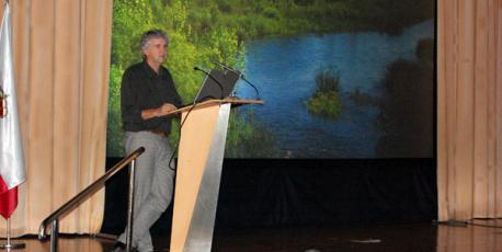 Juan Luis Arsuaga durante su conferencia