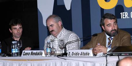 Mesa redonda. Eneko Aguirre, José Mª Aierdi y Ovidio Altable